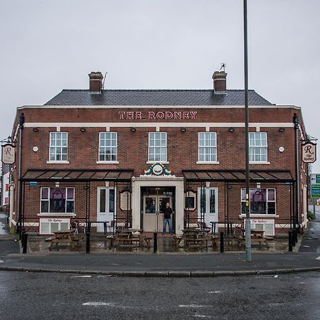 The Rodney Warrington (Cheshire) Exterior foto