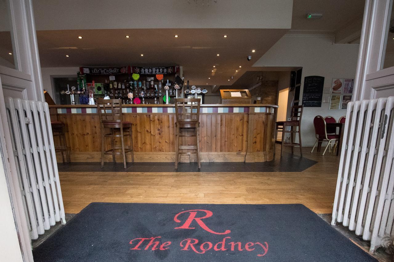 The Rodney Warrington (Cheshire) Exterior foto